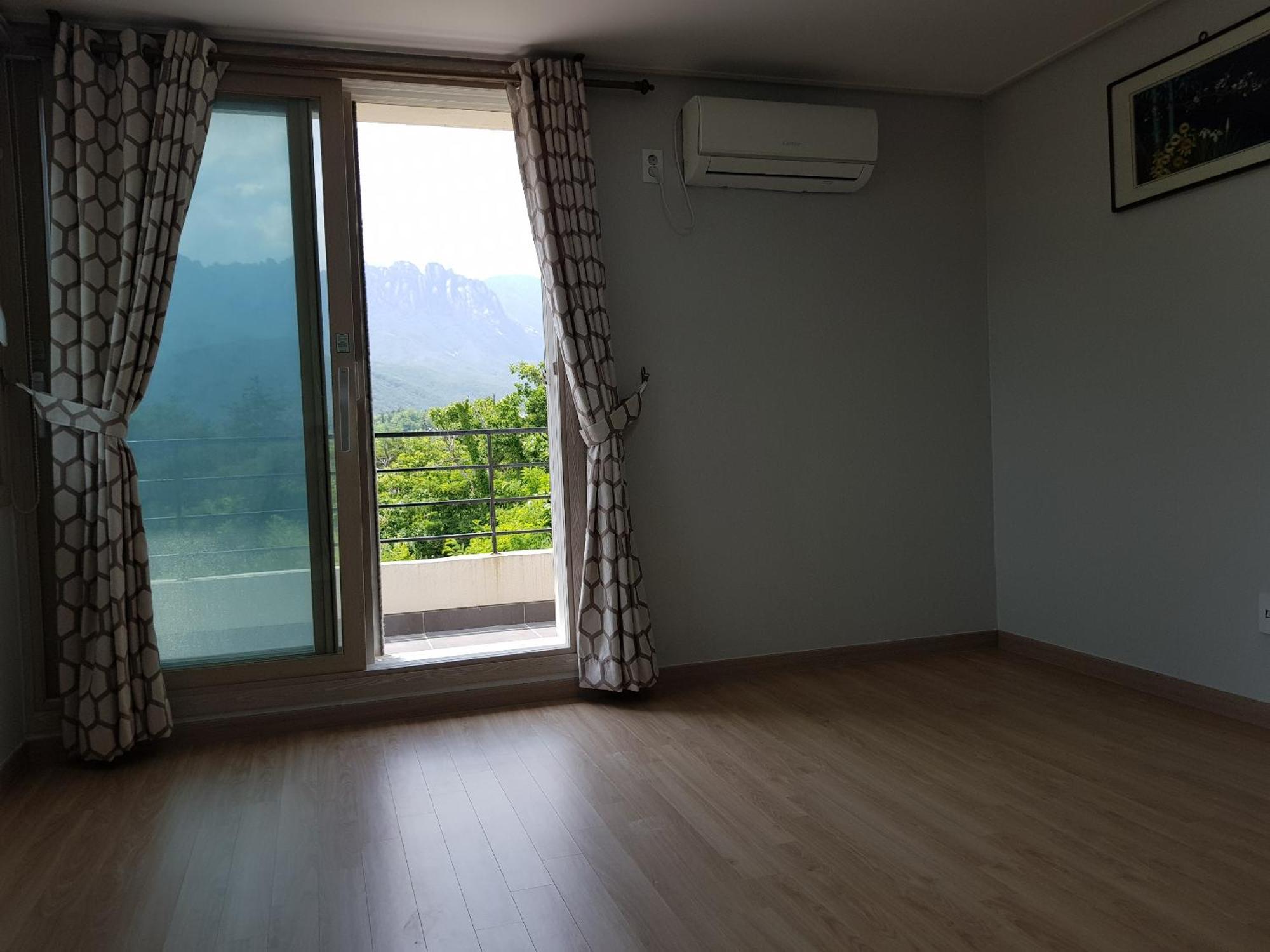 Gilson Guesthouse Sokcho Zewnętrze zdjęcie